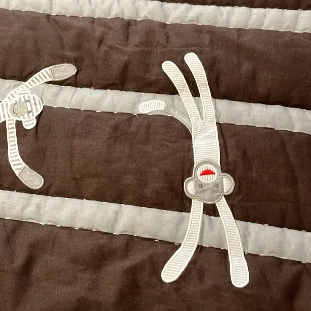 Pottery Barn Kids Playful Monkeys Crib or Toddler Bed Comforter & Bed Skirt